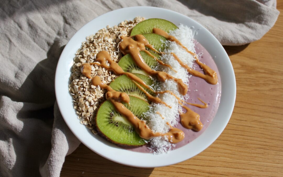 High-protein berry smoothie bowl